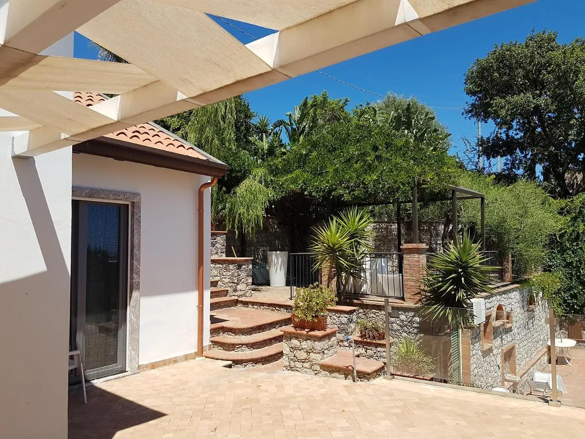 Villa Glamour Taormina Apartahotel