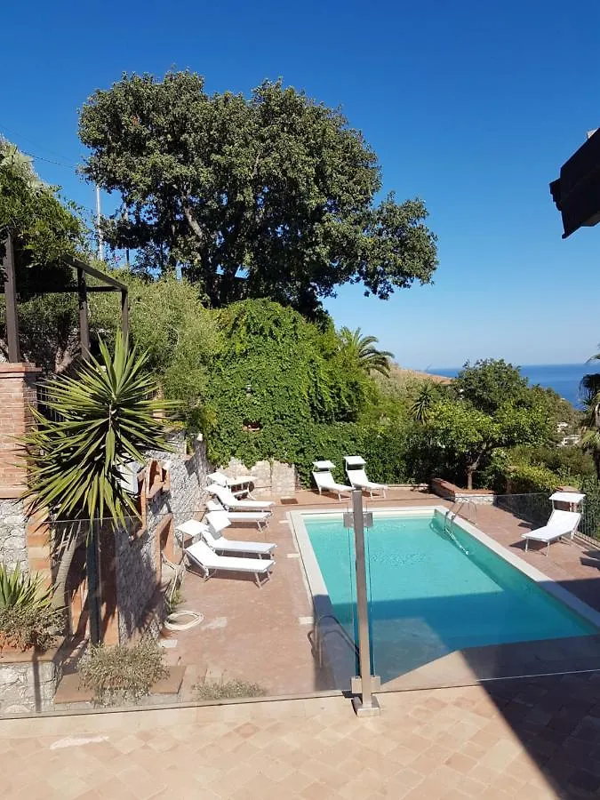 Villa Glamour Taormina Apartahotel